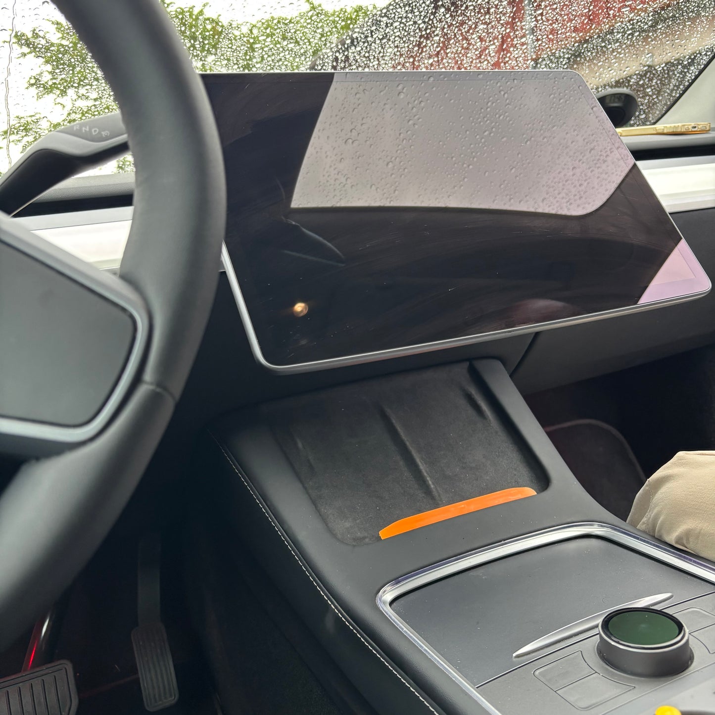 Skærm drejearm op & ned TESLA Model /3/Y